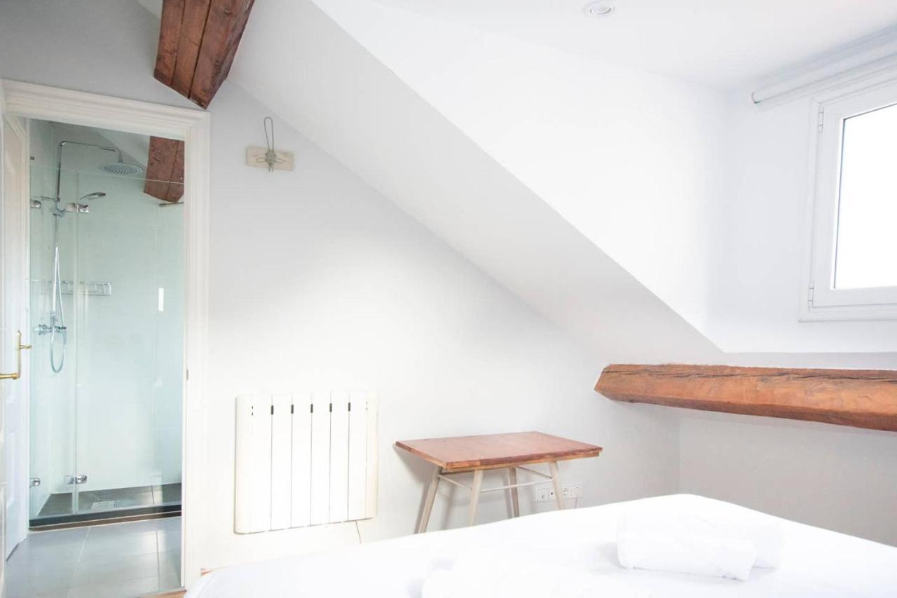 Cozy One-Bedroom Penthhouse La Latina Madrid Ngoại thất bức ảnh